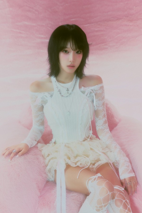 최예나.jpg
